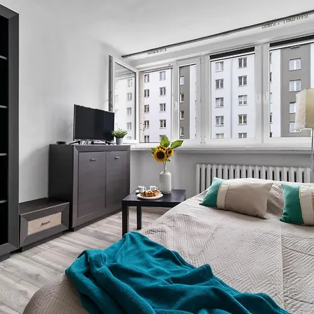 City Centre Studio By Esteum Host *